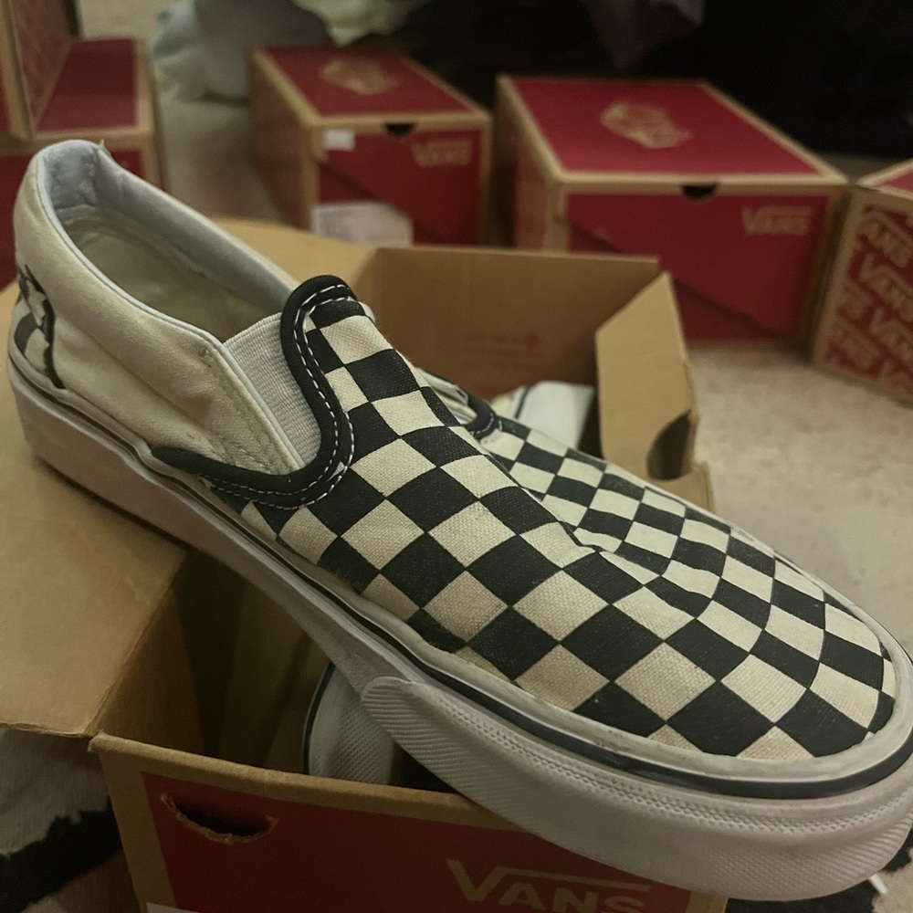 vans - Picture 3 of 3
